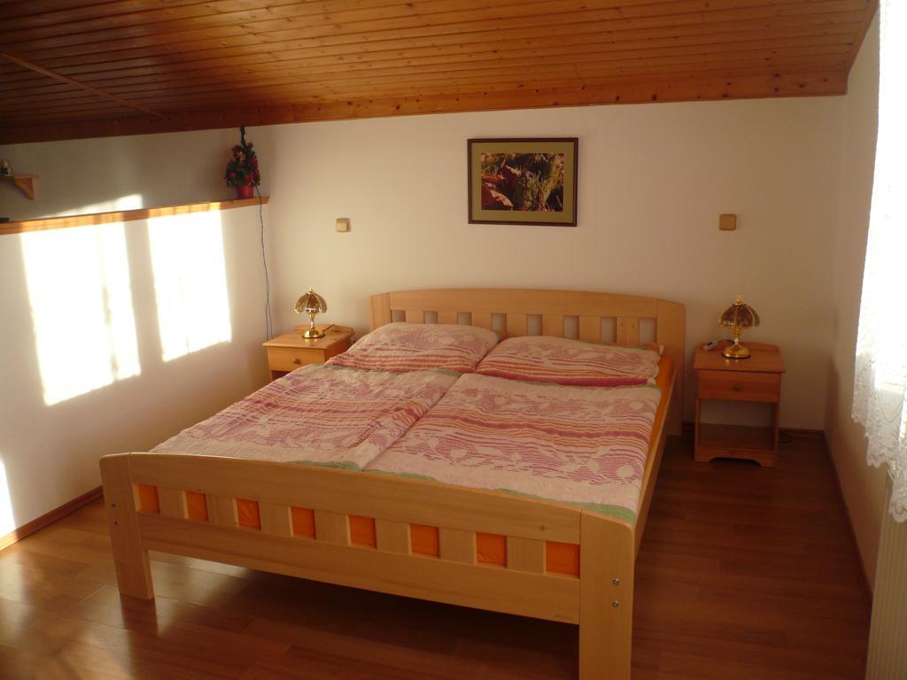 Apartmany Krasna - K68 Яблонец-над-Нисоу Экстерьер фото